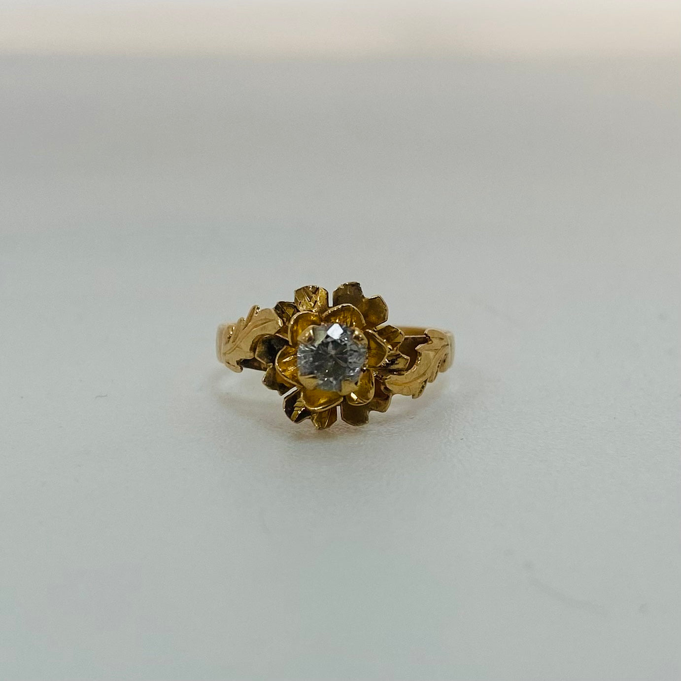 Solitaire en Or Jaune 18k avec Zirconium 1ct