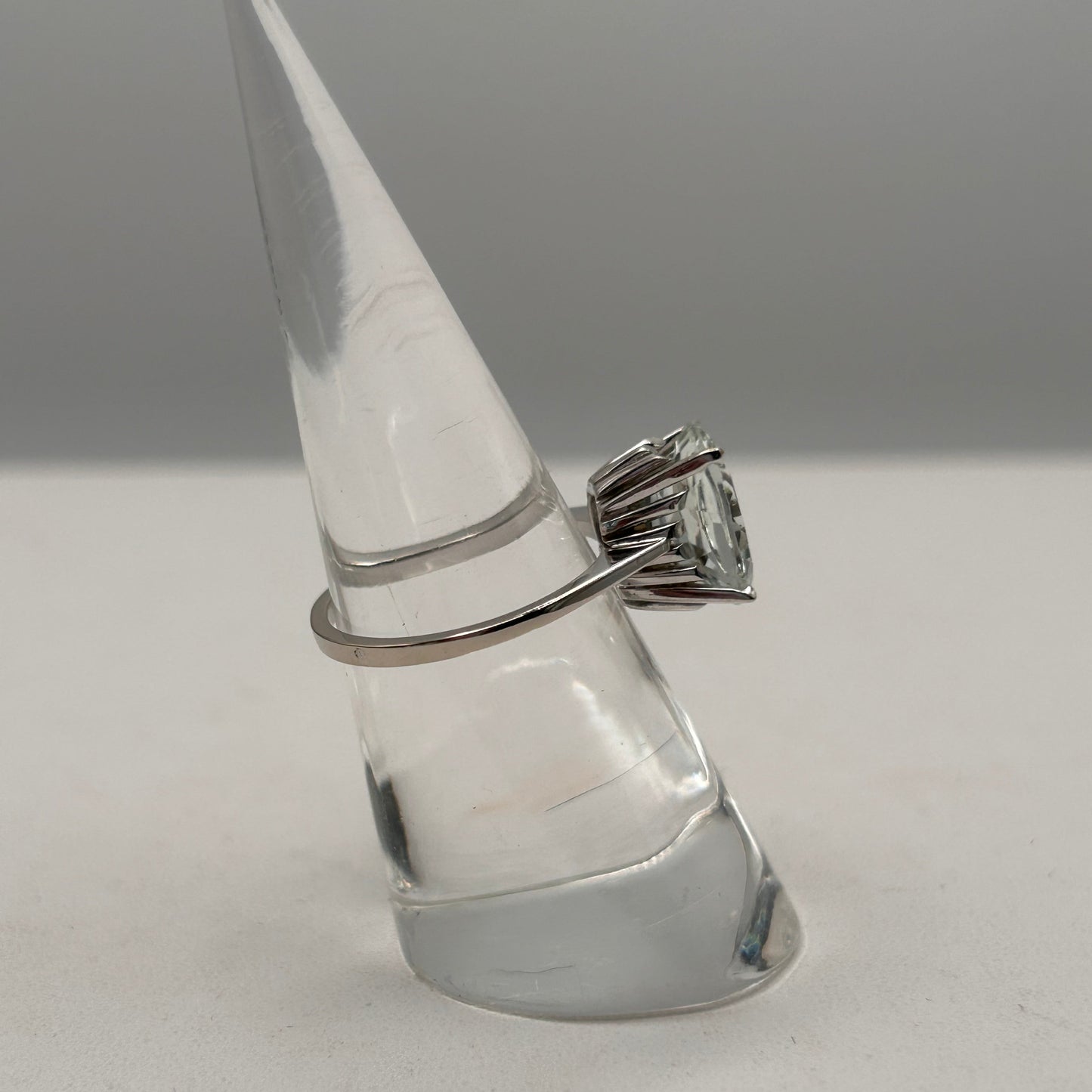 Bague Empierrée Aigue Marine Or Blanc 18K