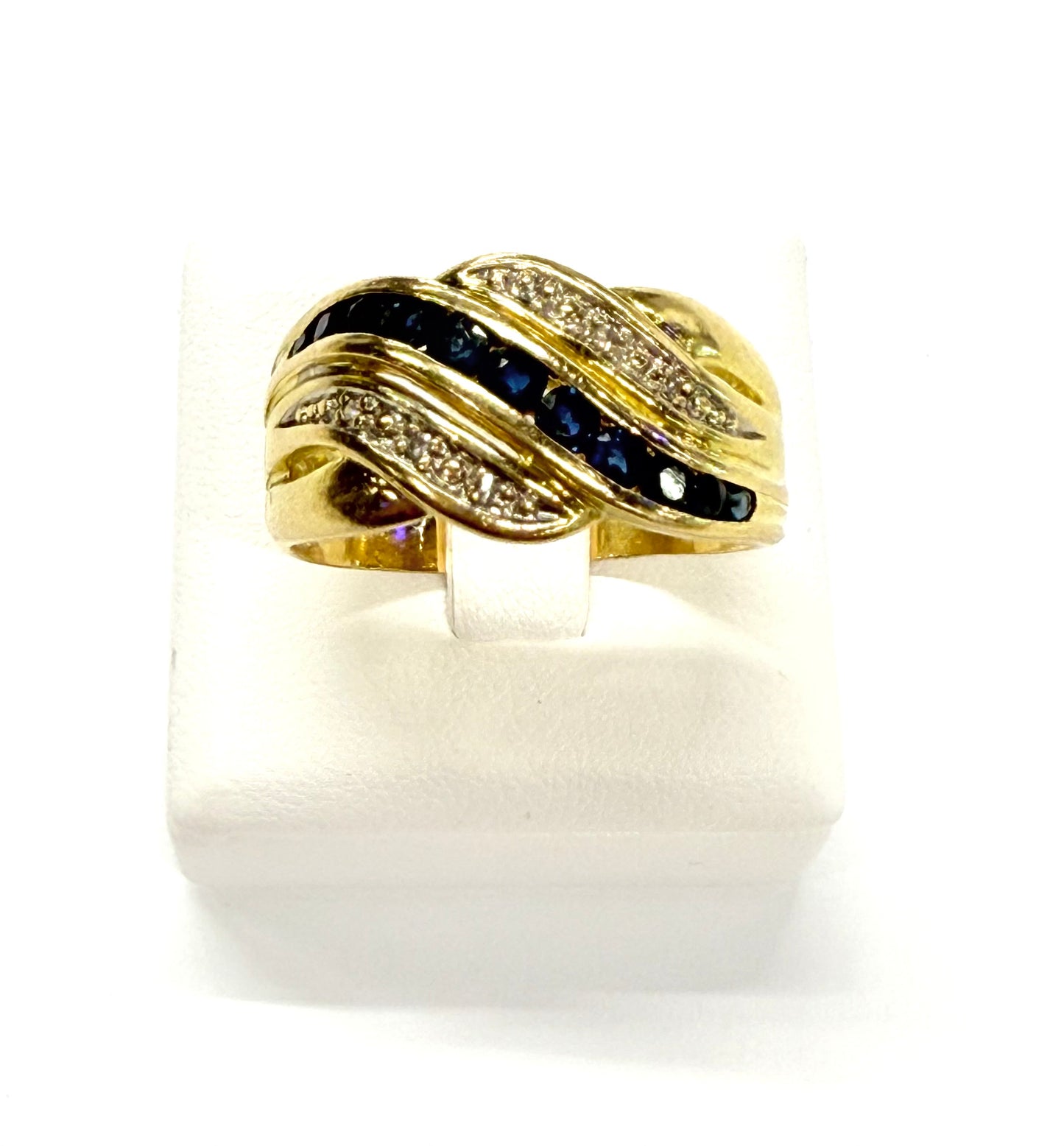 Bague empierrée 18K avec Saphirs et Diamants