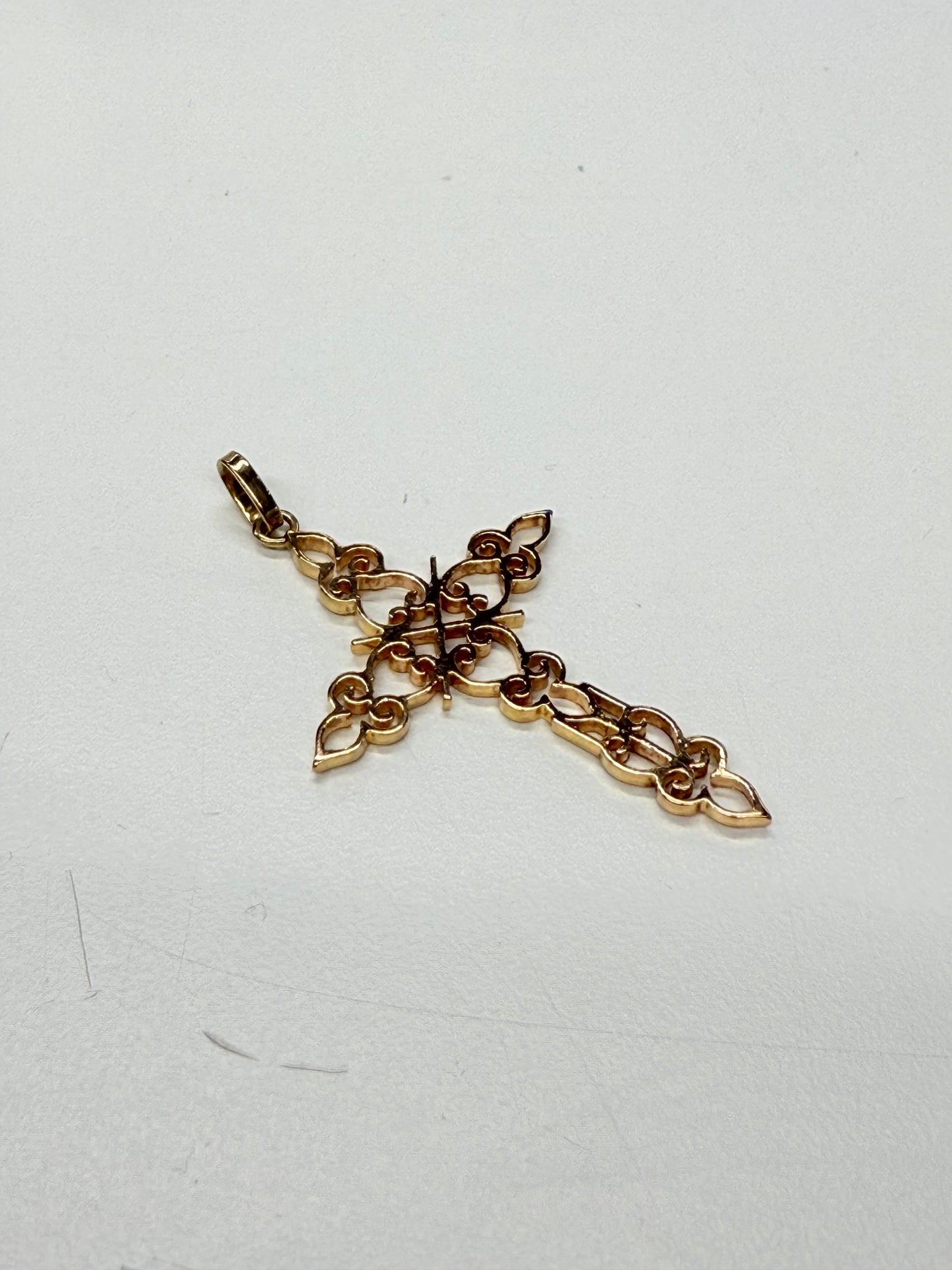 Pendentif Croix en Or Jaune 18k