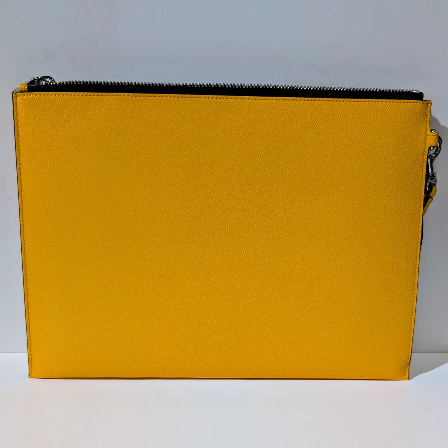 Etui pour tablette en cuir Saint Laurent jaune