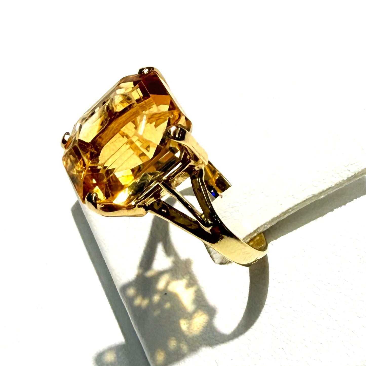 Bague Or 18k Citrine Carré - Taille 50