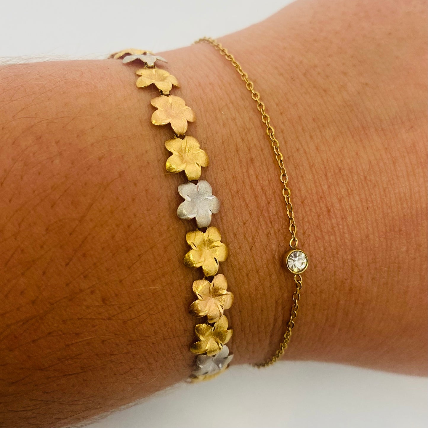 Bracelet 3 ors