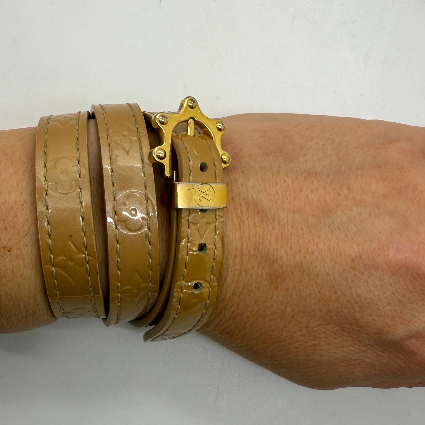 Bracelet Triple Tour Louis Vuitton Cuir Vernis Noir