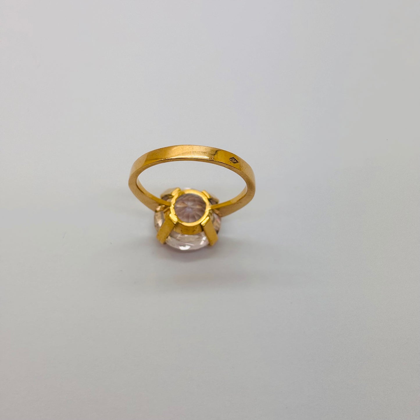 Bague Solitaire Or Jaune 18 Carats avec Topaze - T 64