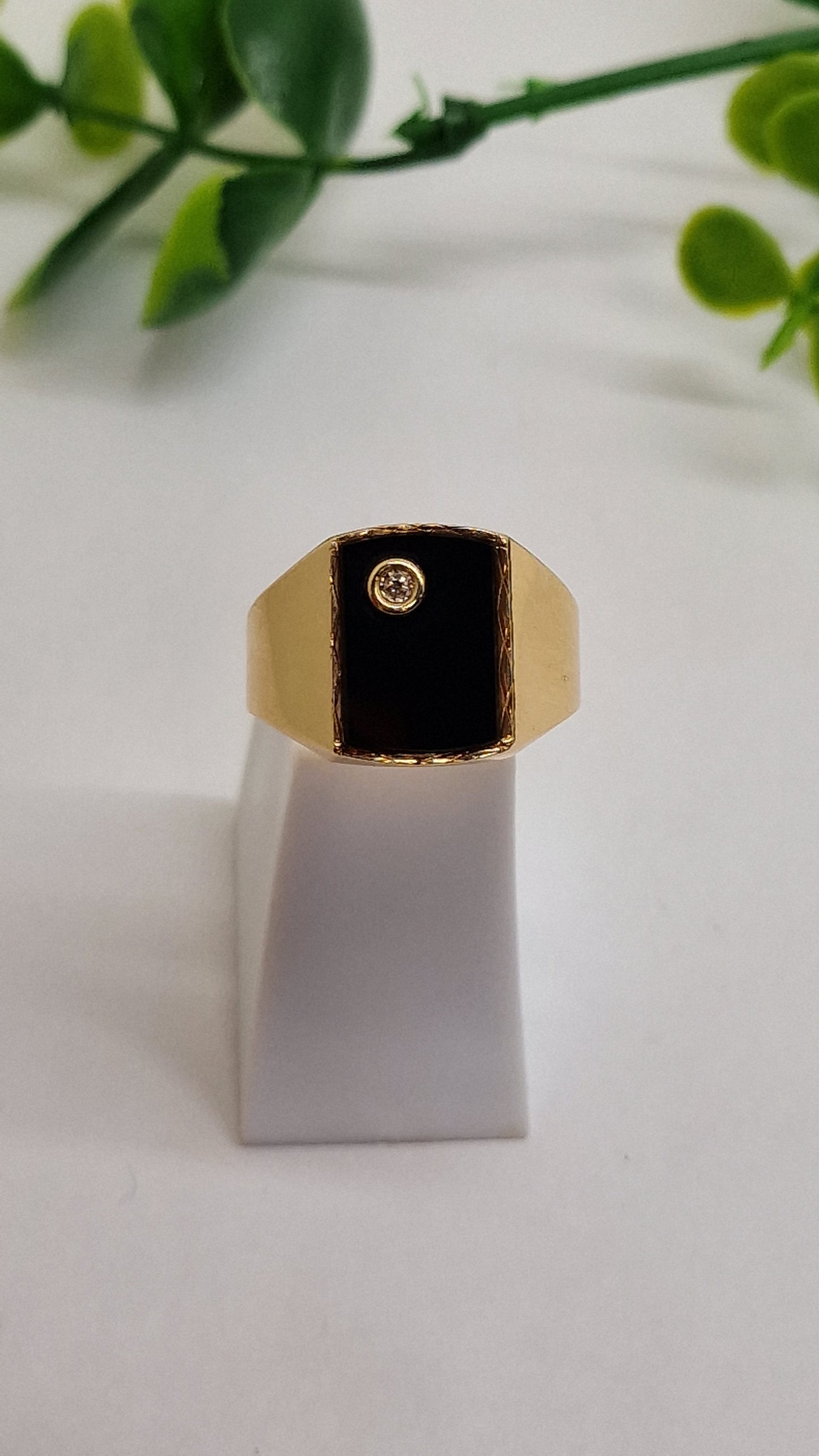 Chevalière en Or 18K avec Onyx T.67