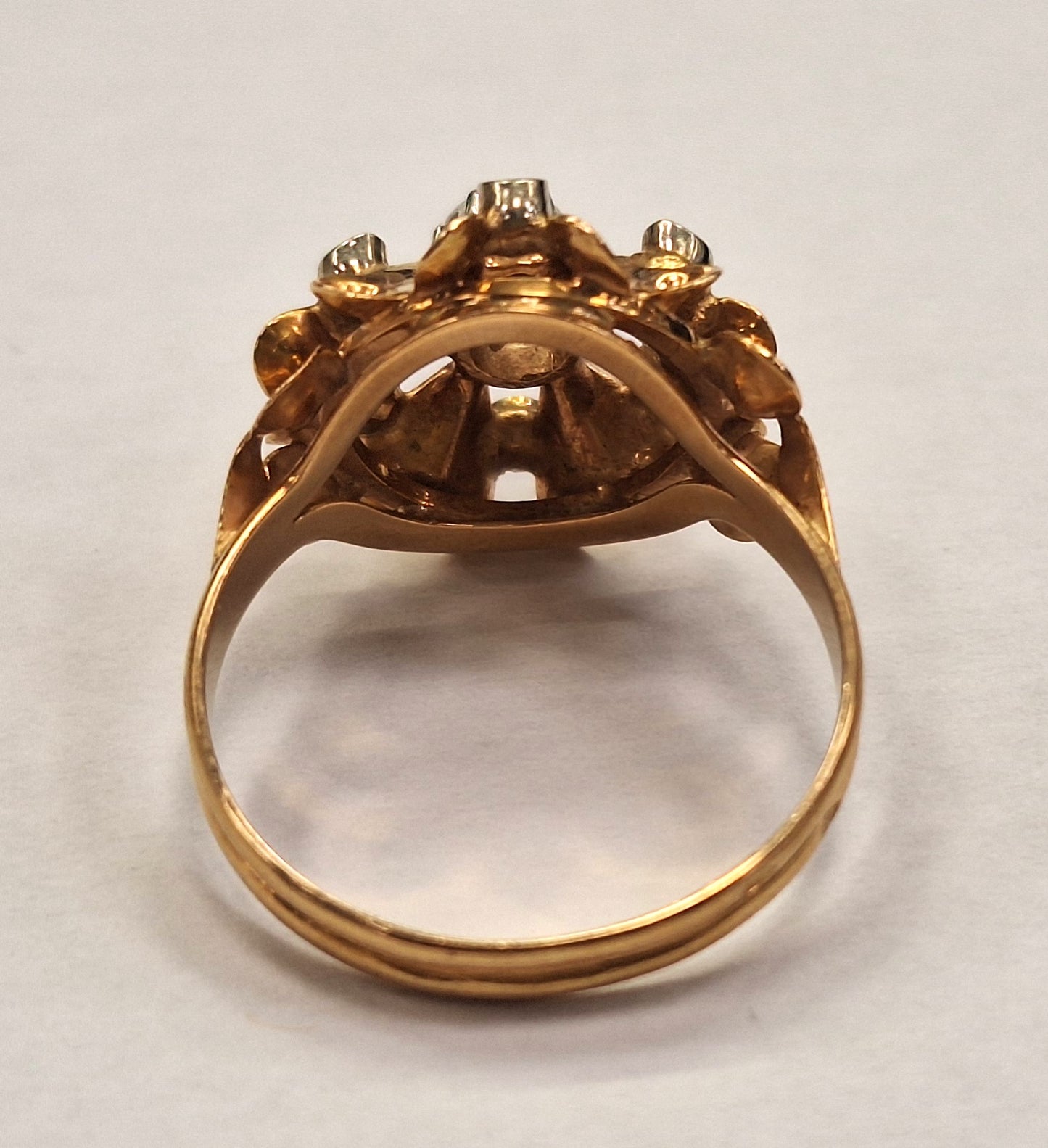 Bague vintage en Or jaune 18K avec topaze