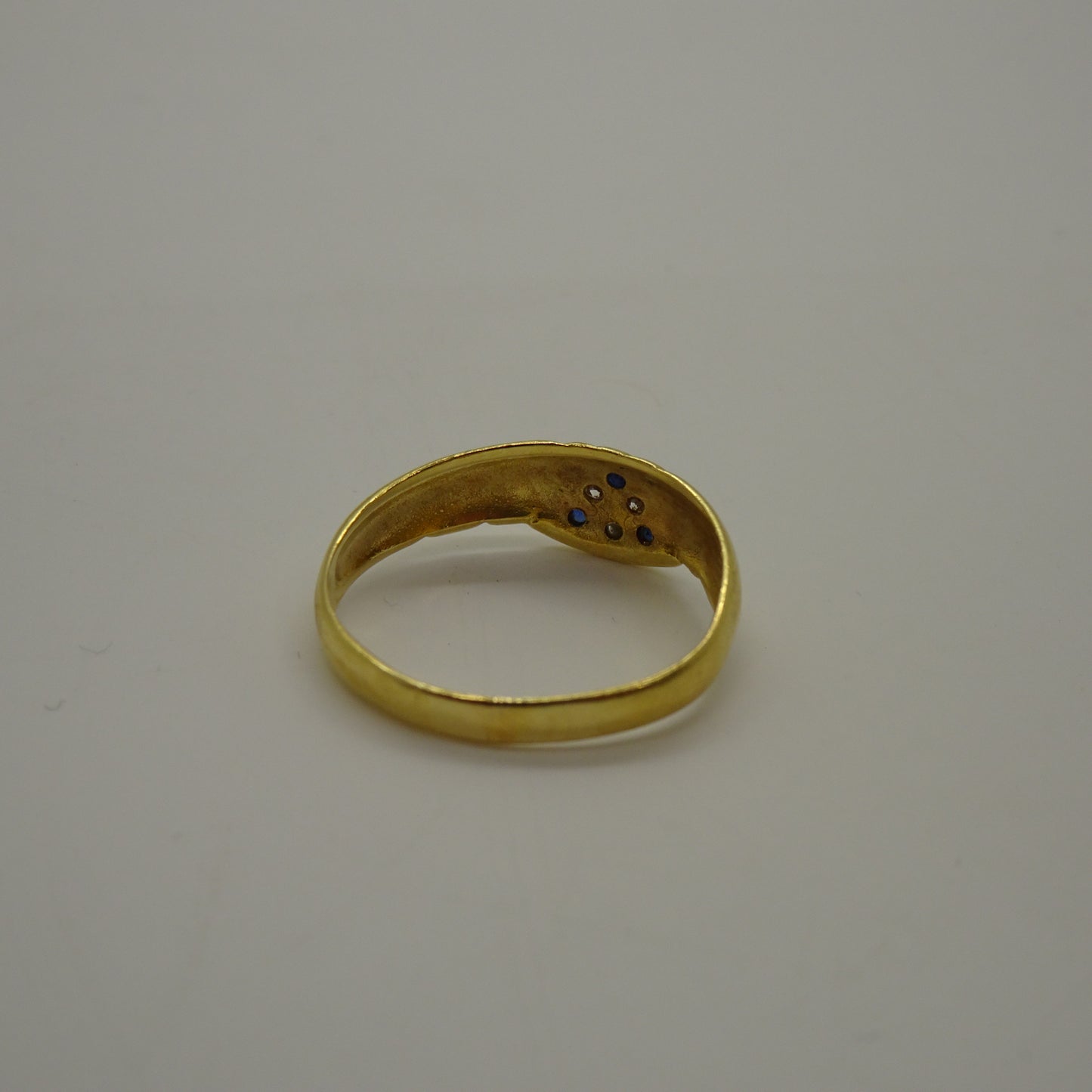 Bague Diamants et Spinelle Bleu en Or Jaune 18K