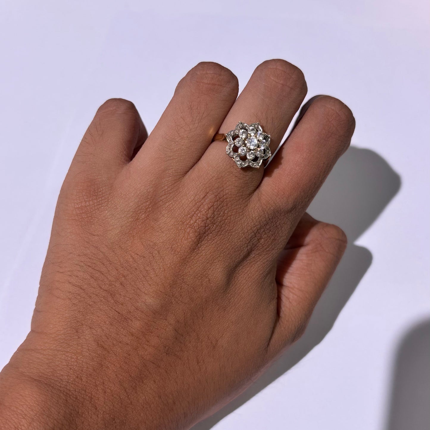 Bague Chou en Or Jaune avec 9 Oxyde de Zirconium