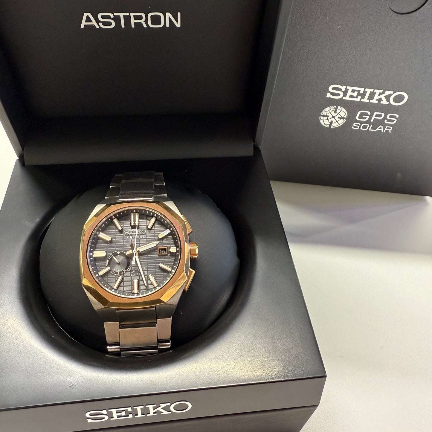Montre Seiko Astron Solar GPS 2023 Classique Saphir Acier