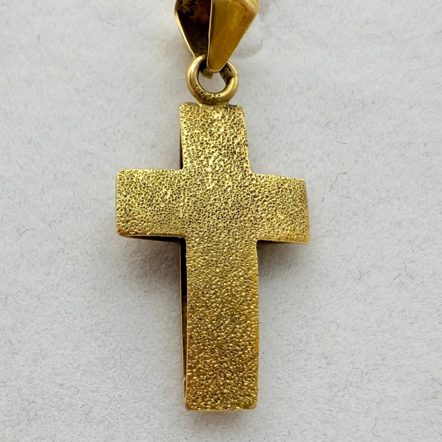 Pendentif Croix en Or Jaune 18K 1.97 Grs