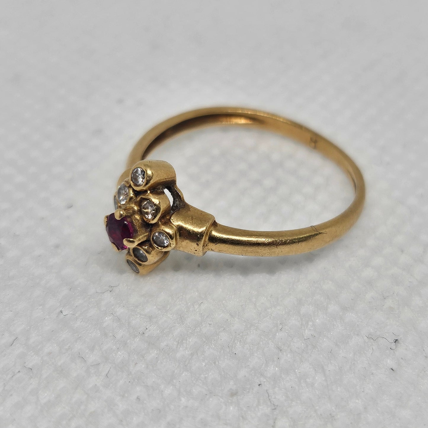 Bague Chou Marguerite Or Jaune 18K Diamants Rubis Taille -49