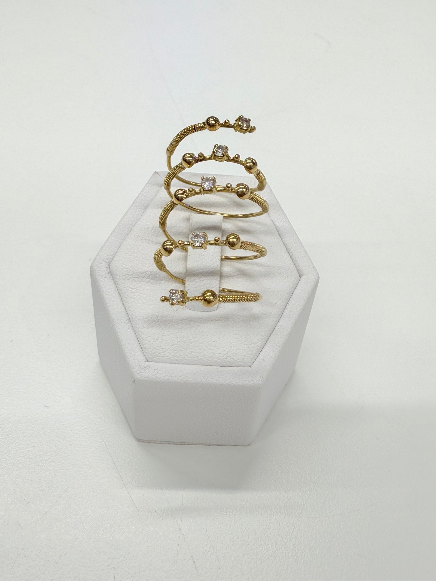 Bague en Or Jaune 18K avec Zirconiums T.54