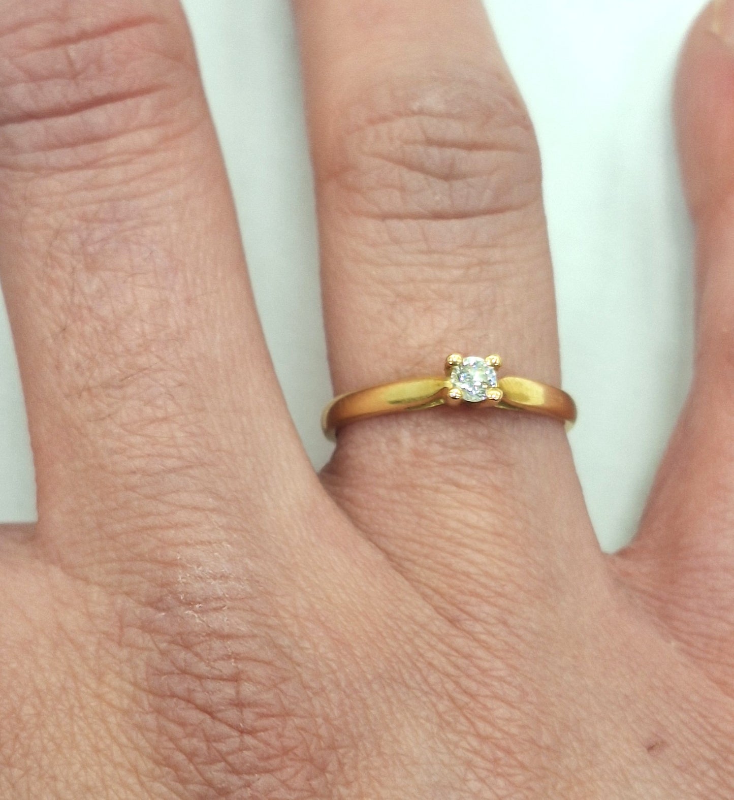 Solitaire en Or Jaune 18K avec Diamant 0.1ct