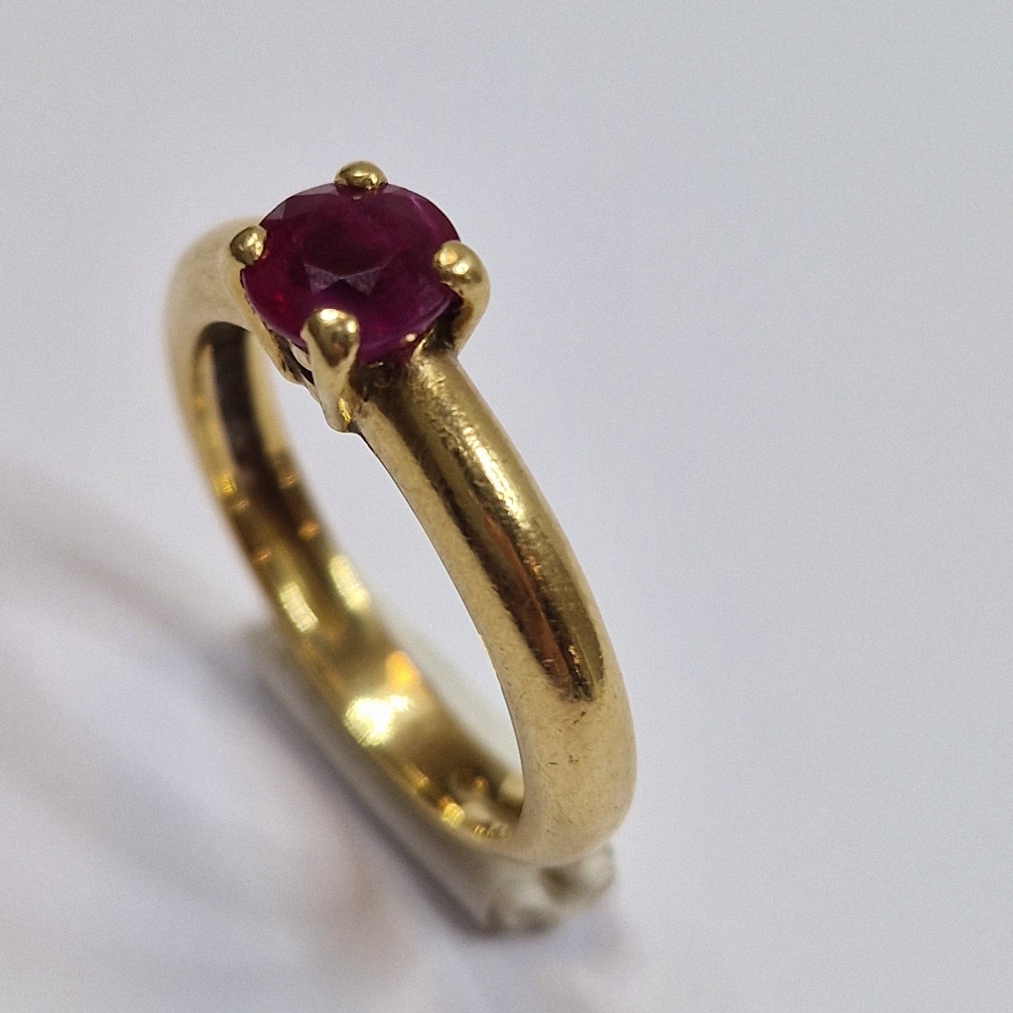 Bague Solitaire en Or Jaune 18K Taille 54