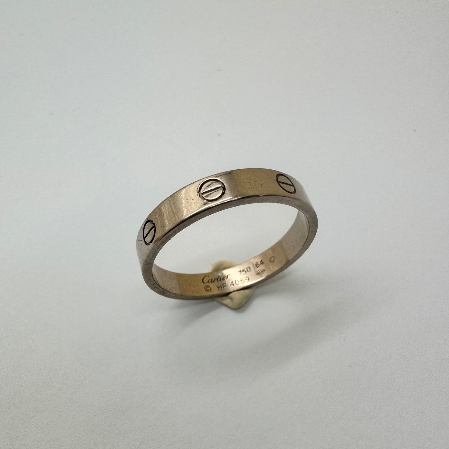 Bague Love Cartier en Or Gris 18K