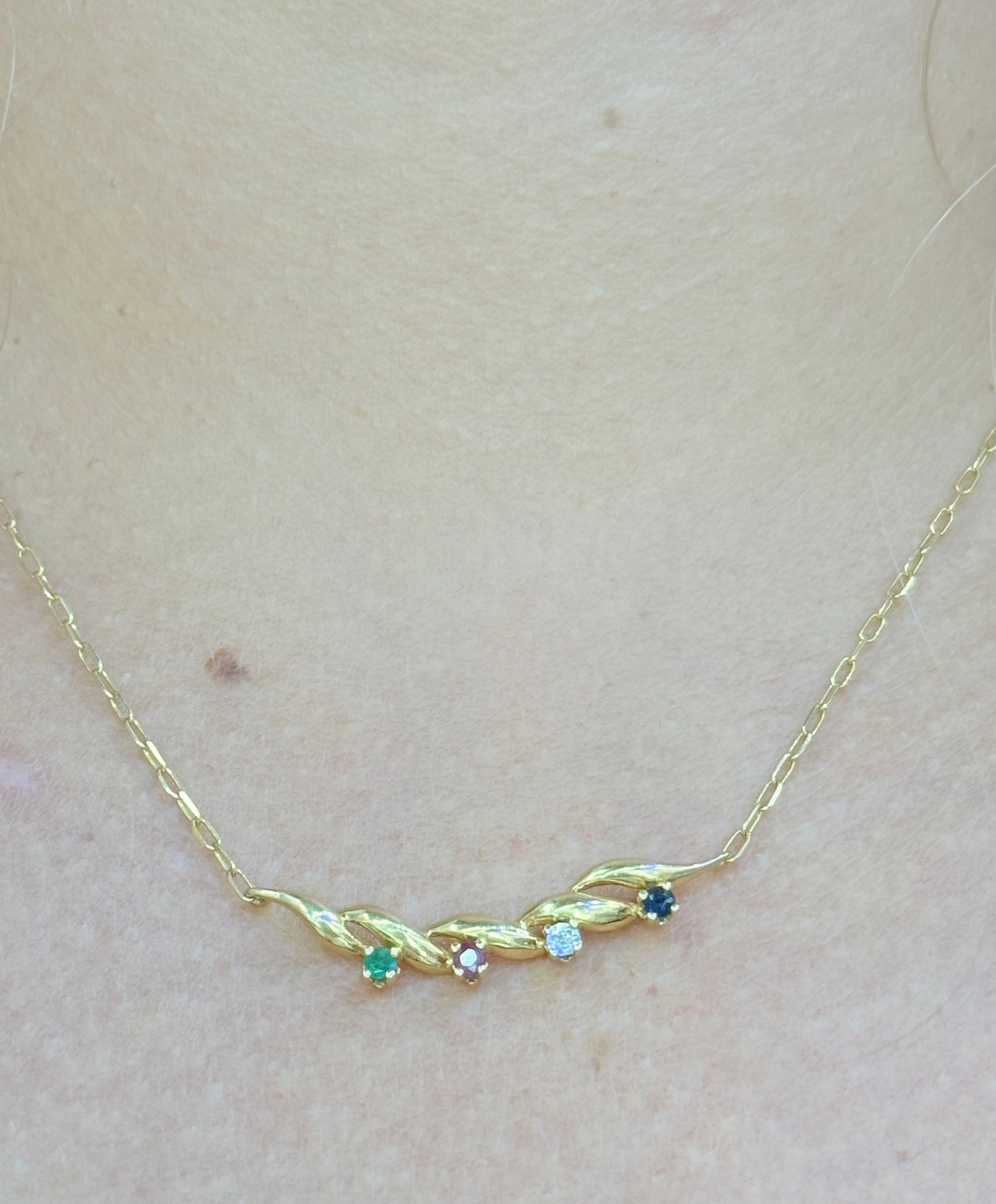 Collier Ras du Cou Or Jaune 18k avec Pierres Précieuses