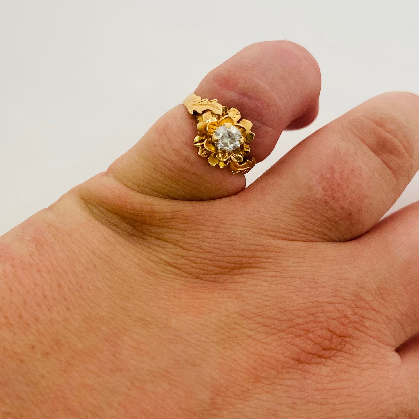 Solitaire en Or Jaune 18k avec Zirconium 1ct