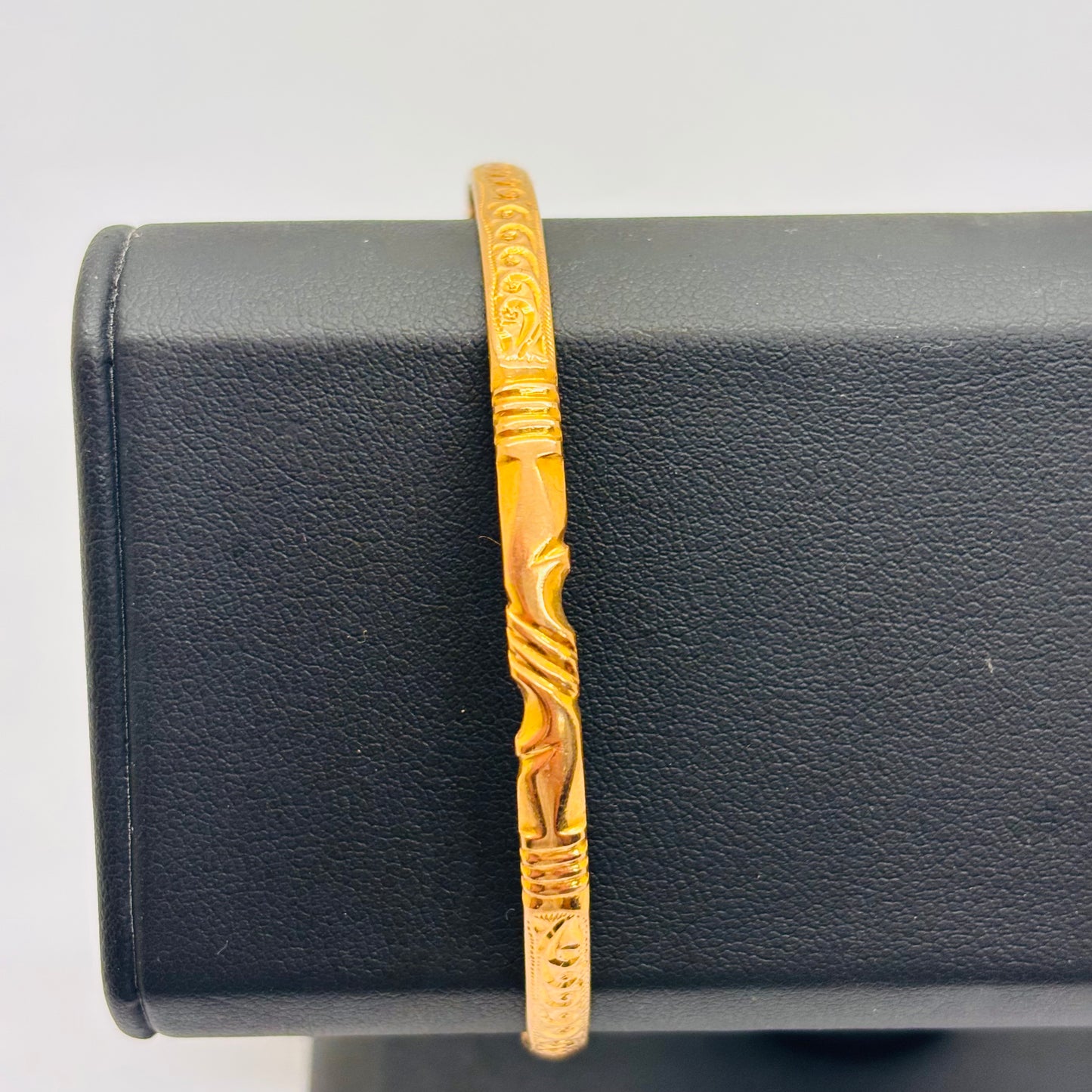 Bracelet jonc en or jaune 18K 13.29 Grs