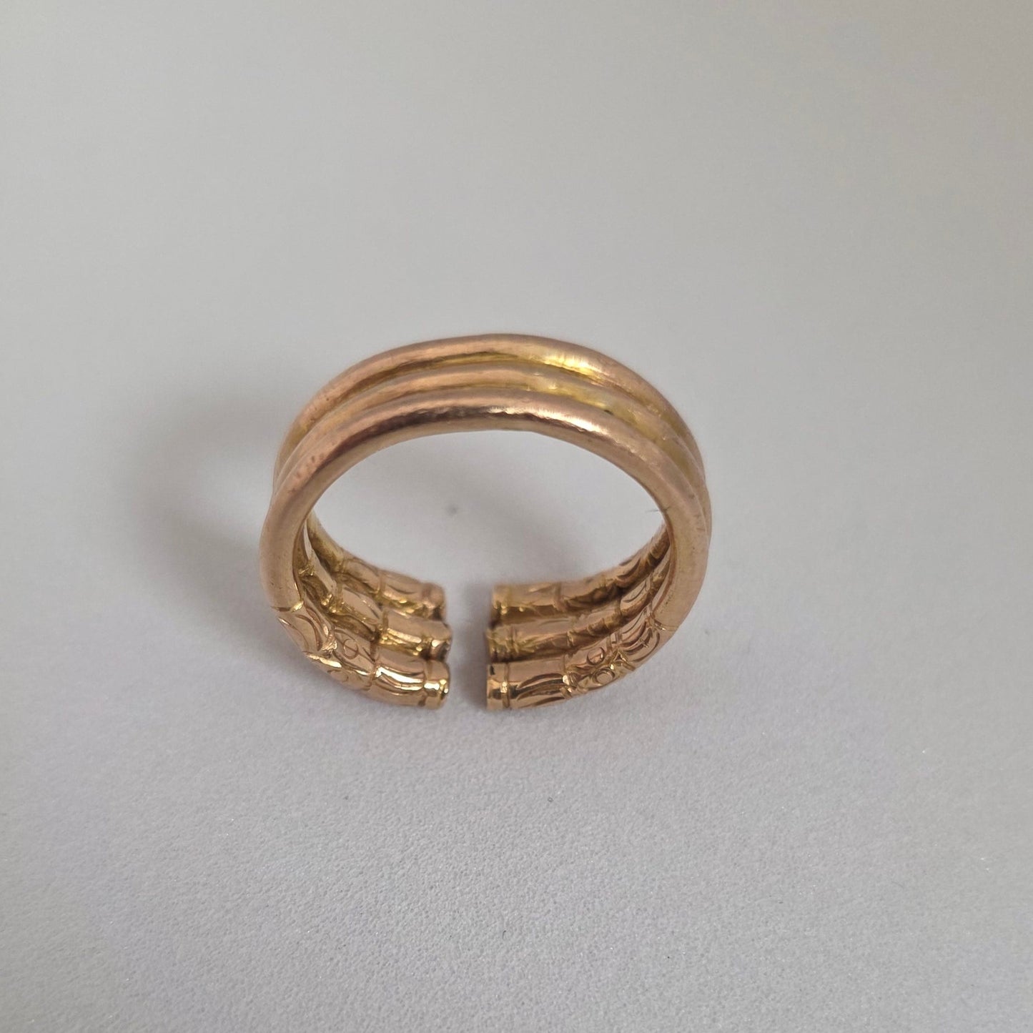 Bague triple jonc en or jaune rosé 18K Taille-53