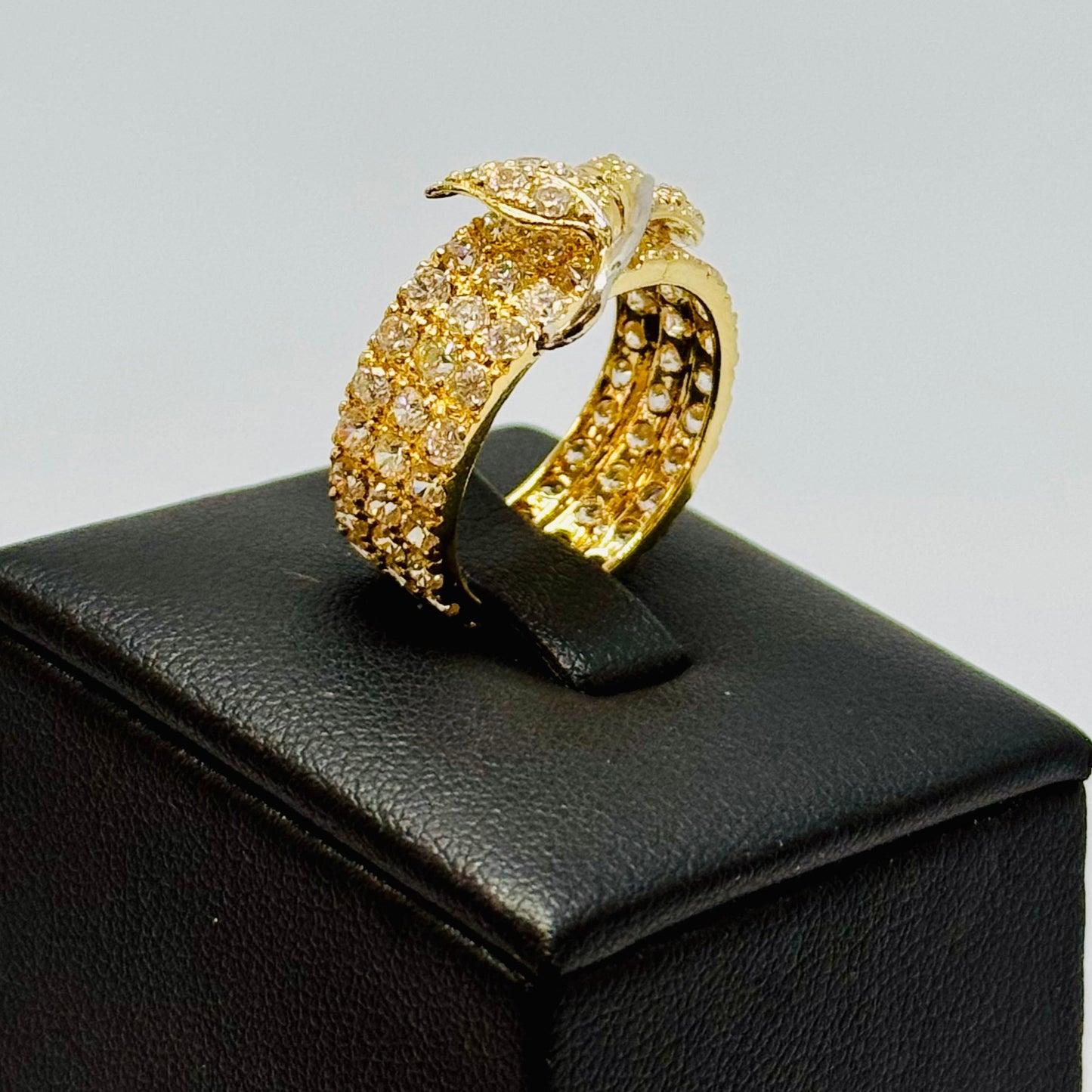 Bague Jonc Or Jaune 18K avec Oxyde de Zirconium