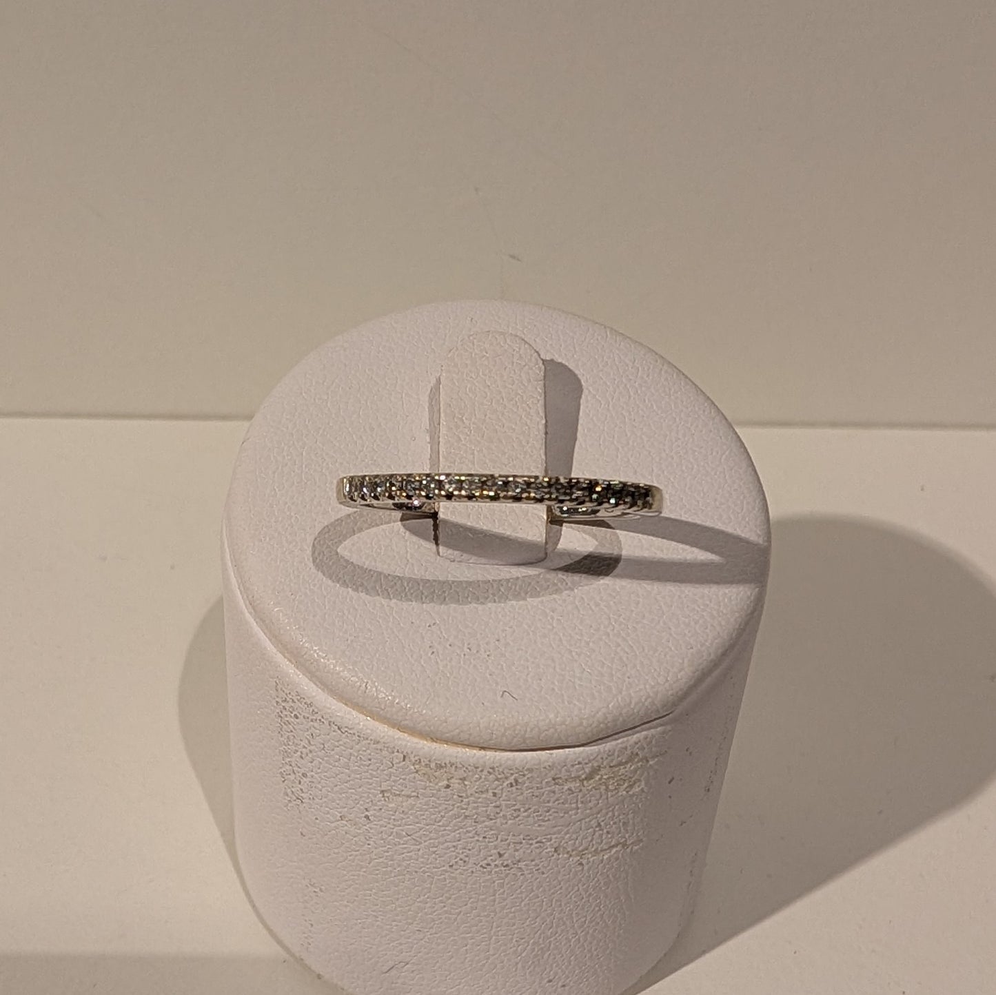 Bague Demi Tour en Or Blanc 18K Taille-58