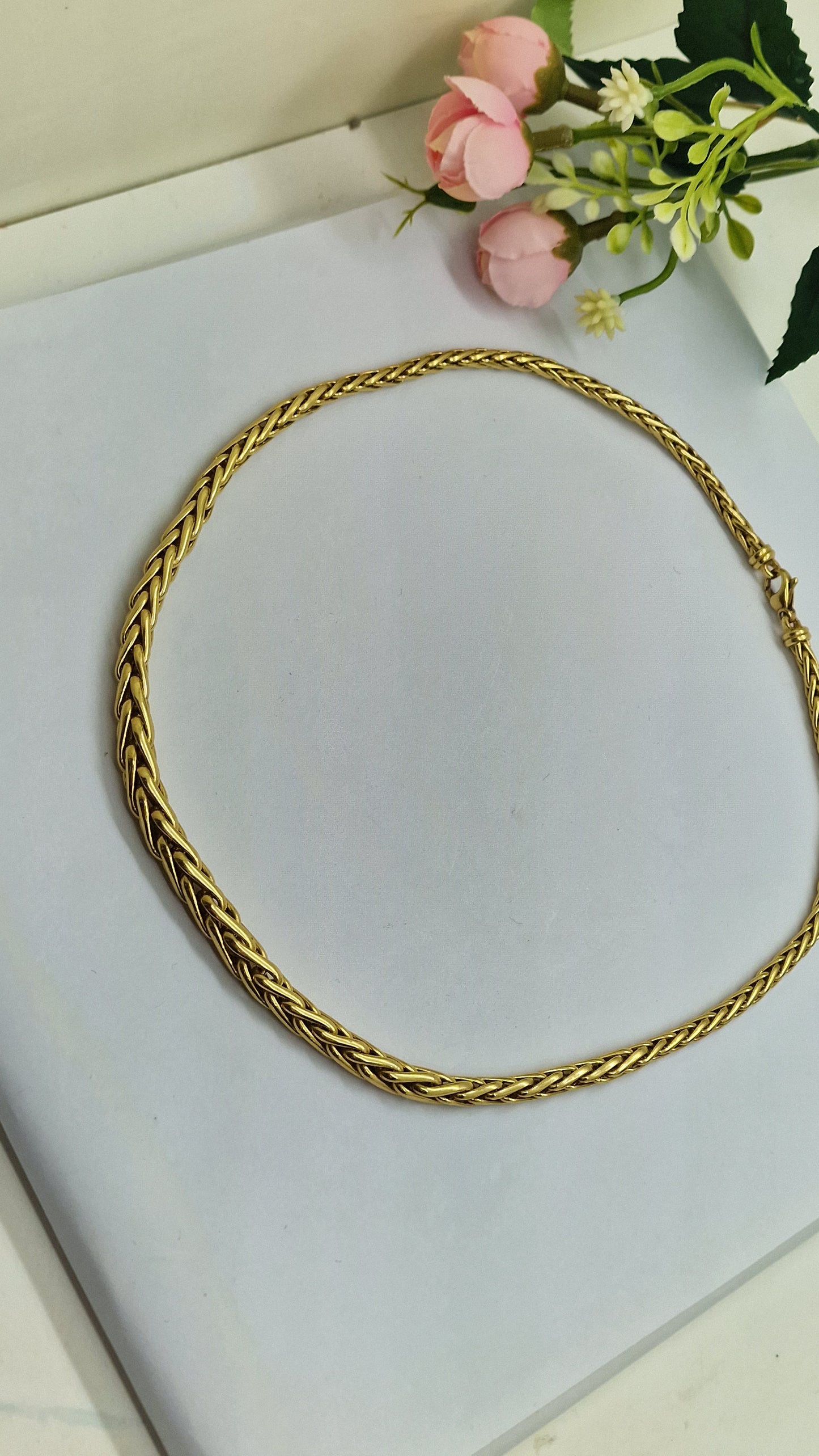 Collier Princesse en or jaune 18K 22.41 Grs