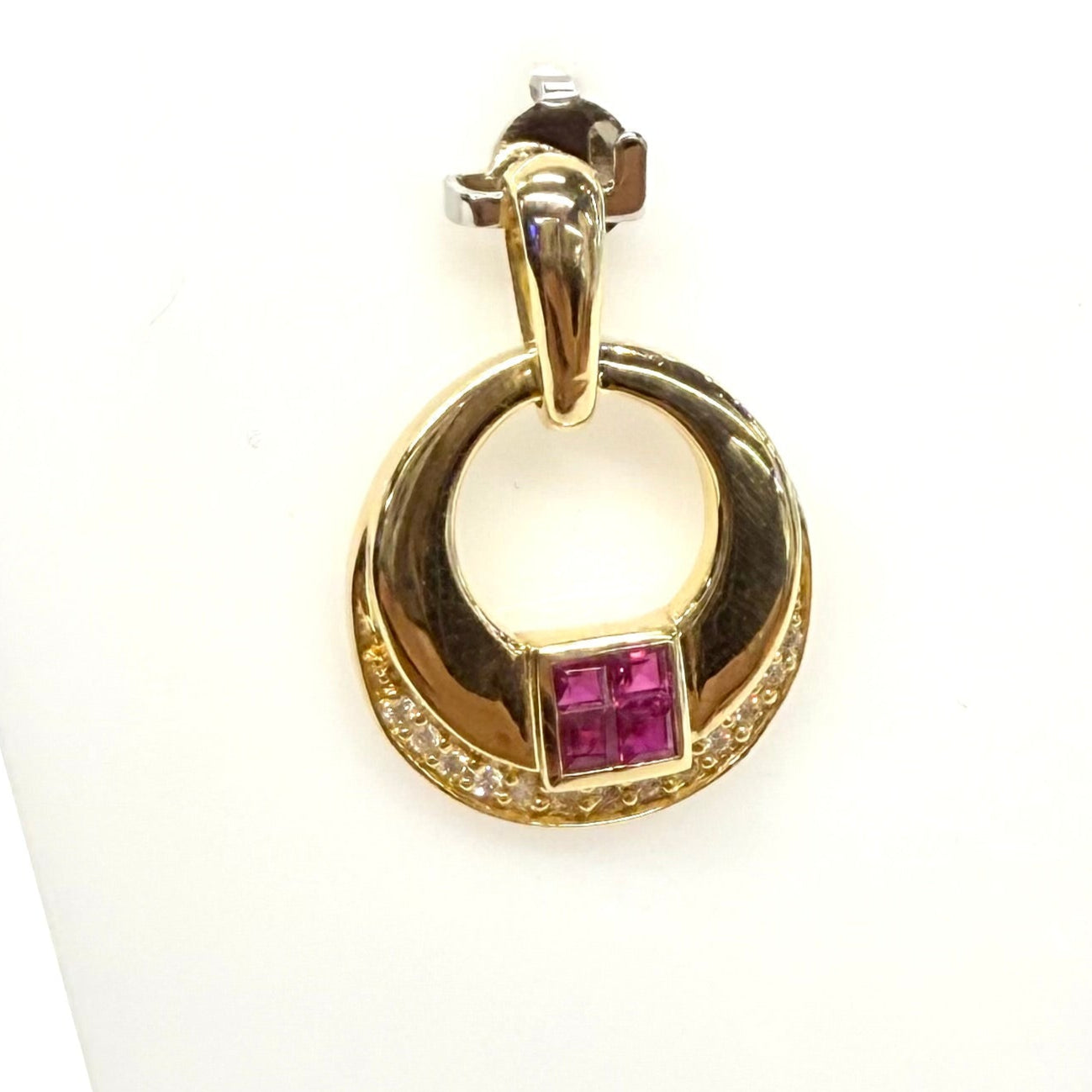 Superbe Pendentif Or Jaune 750/1000 avec Diamants et Rubis