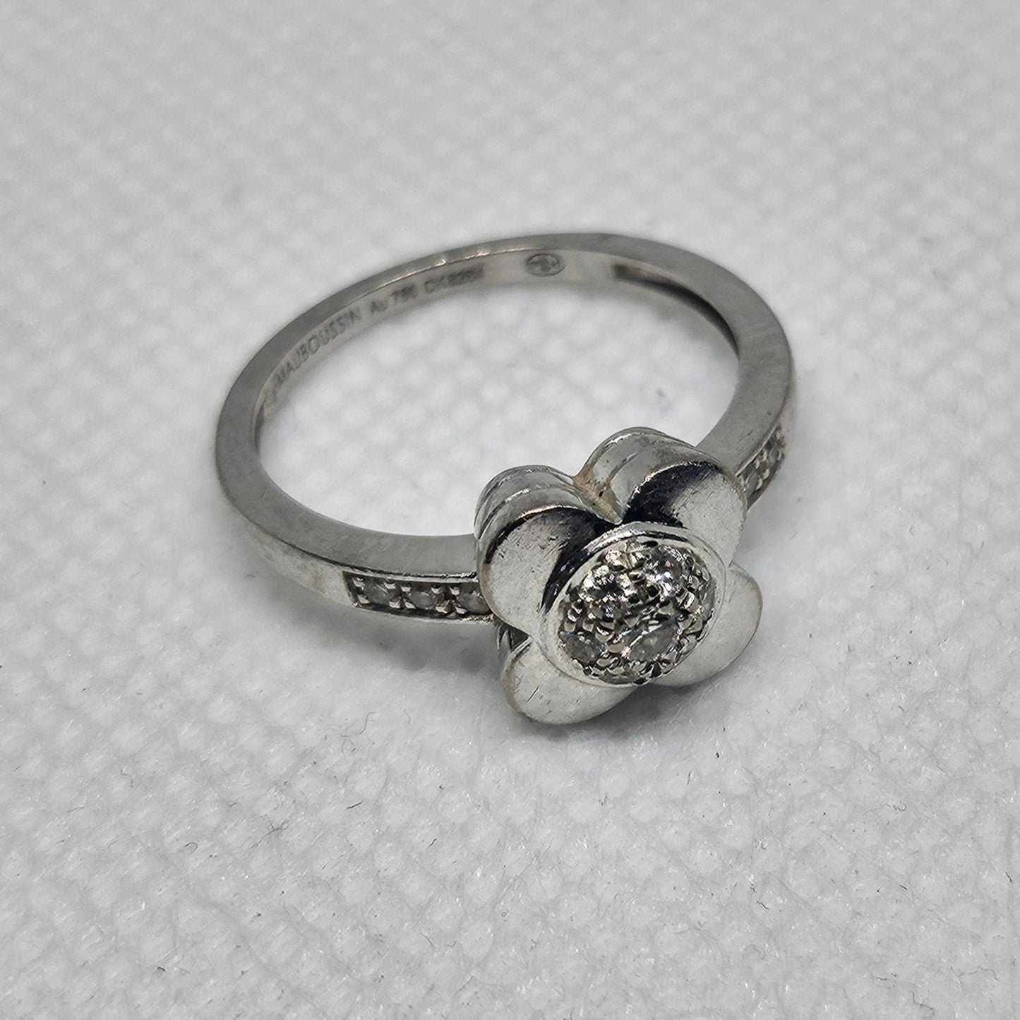 Bague en Or Blanc et Diamants Taille -52
