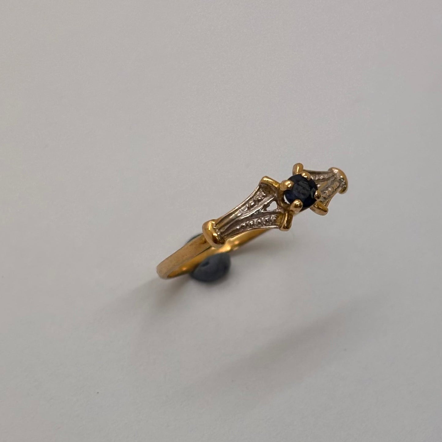 Bague en or jaune et or blanc 18K - taille 54