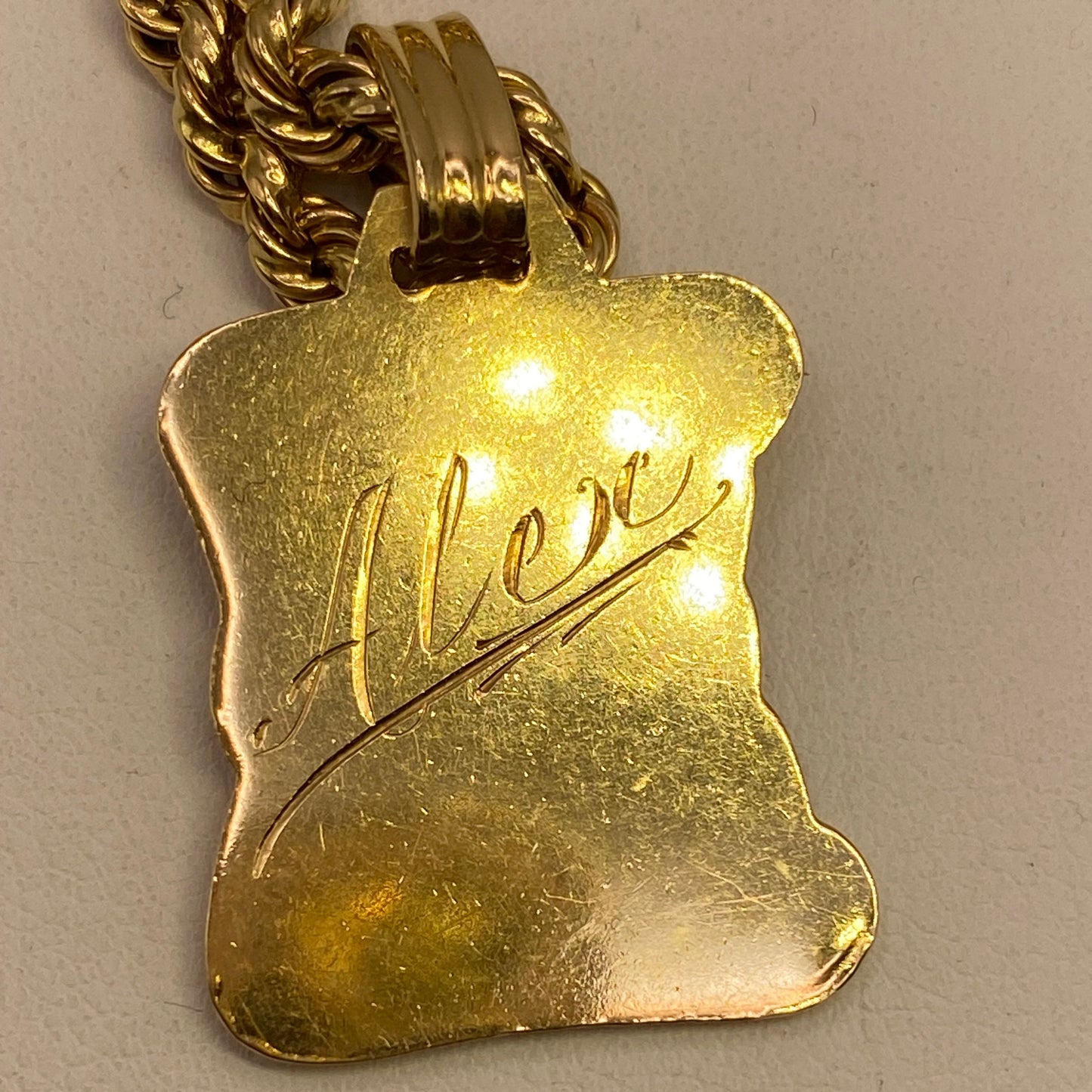 Collier Ras du Cou en Or Jaune 18K - 24.08g