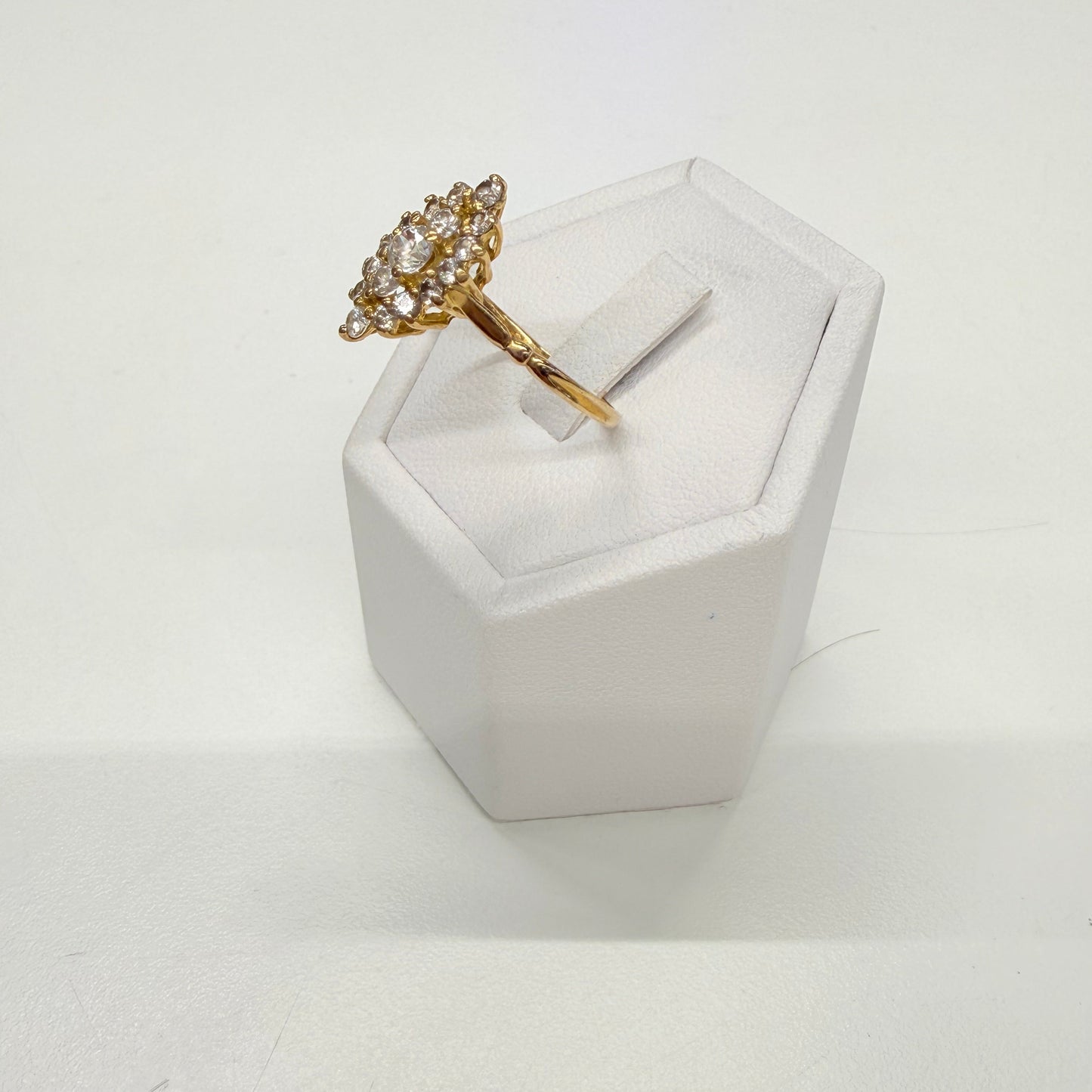 Bague Marquise Or Jaune 18k avec Zirconiums - Taille 59