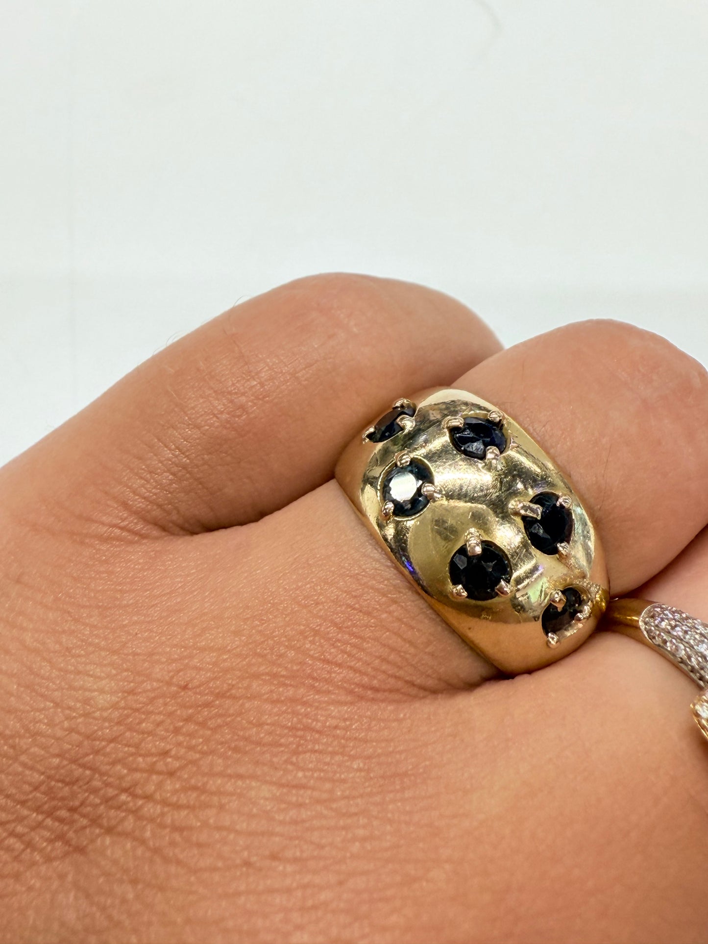 Bague Or Jaune 18k avec Saphirs 0.3cm T54