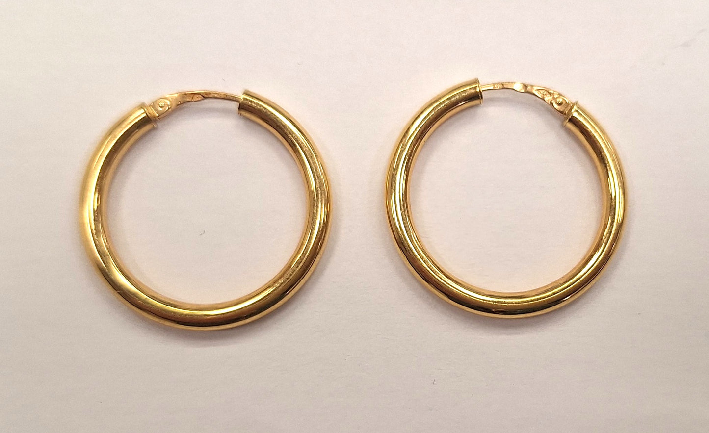 Boucles d'oreilles Créole Or jaune 18K dormeuses