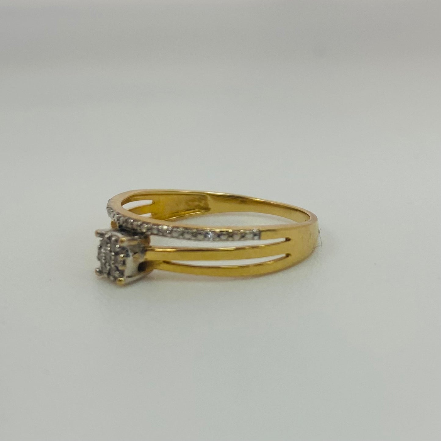 Bague Solitaire Or Jaune 18K avec Diamants T.53