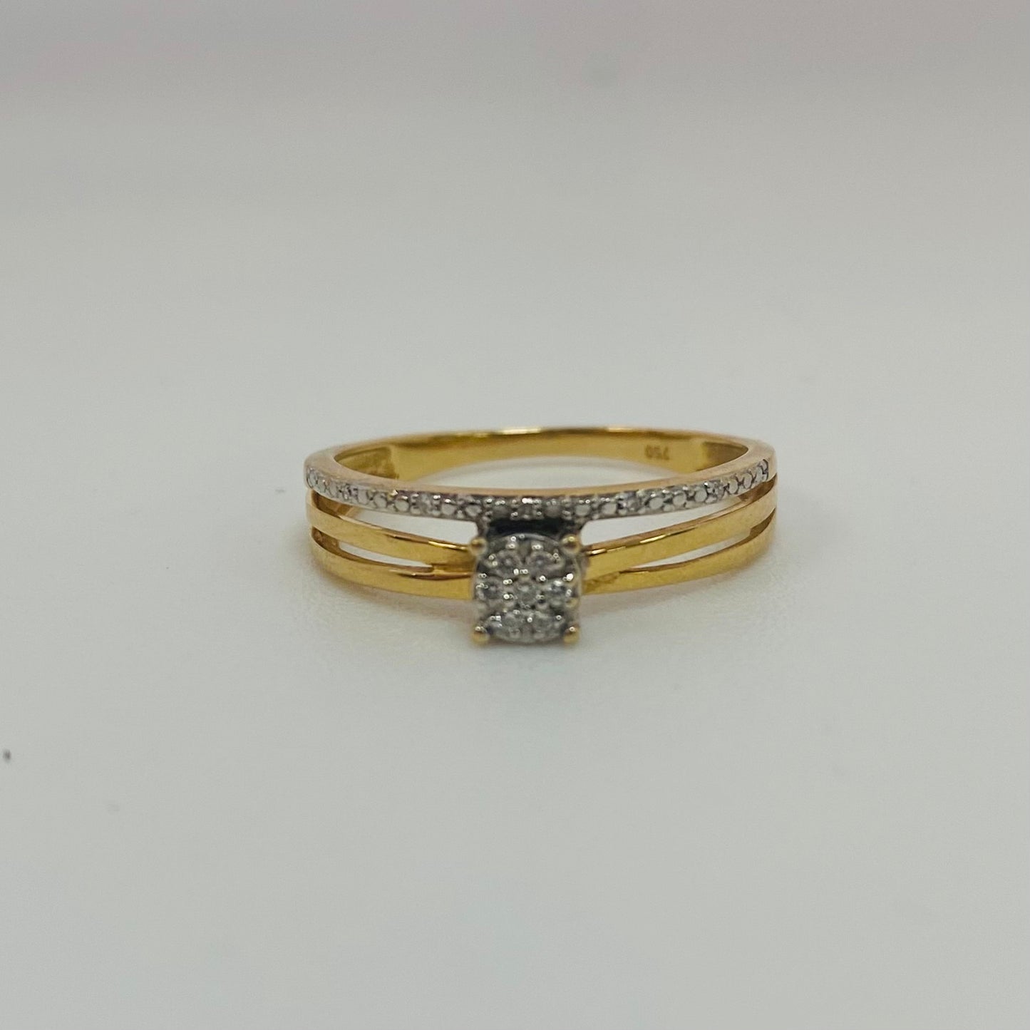Bague Solitaire Or Jaune 18K avec Diamants T.53