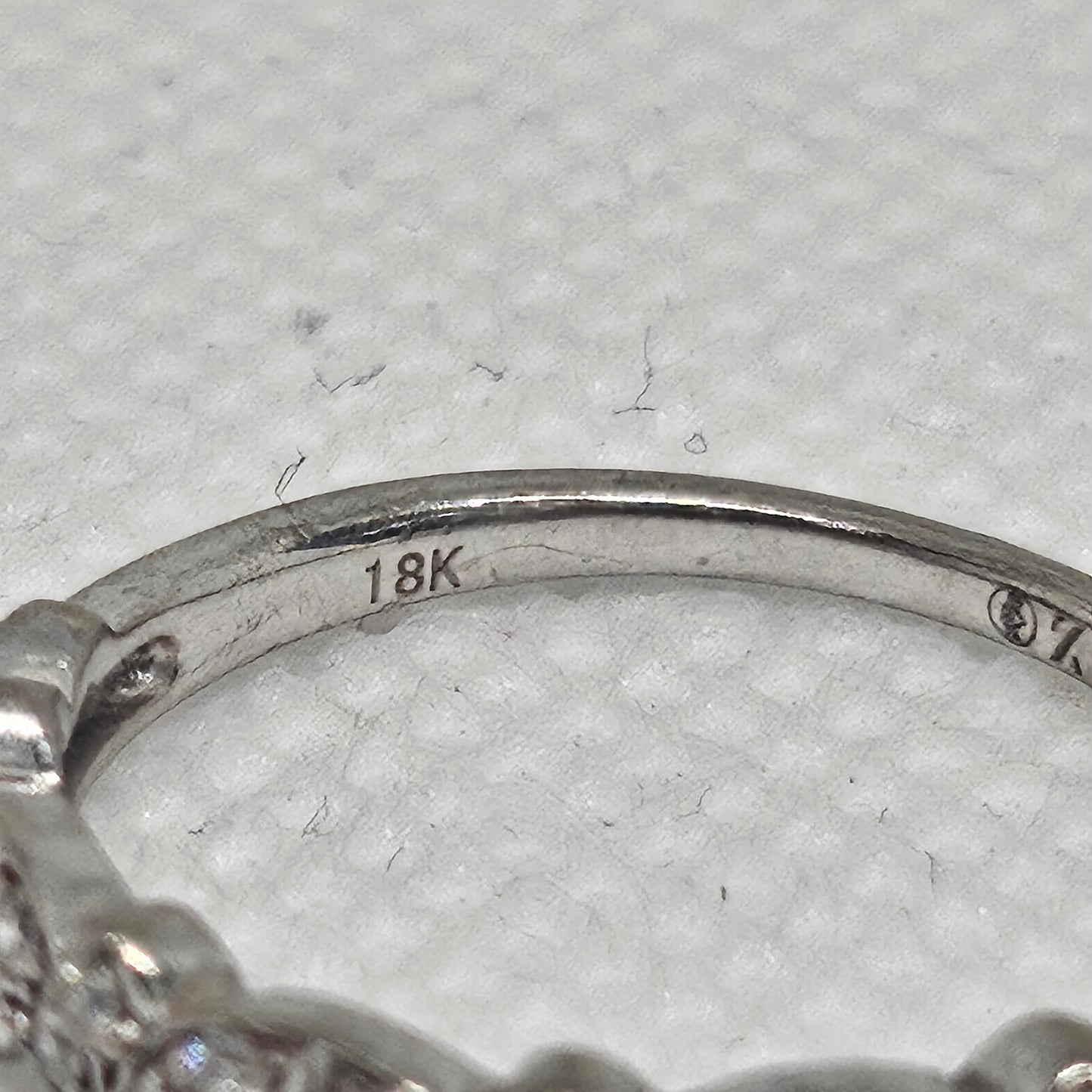 Bagues Or Gris avec 23 Diamants Taille - 50