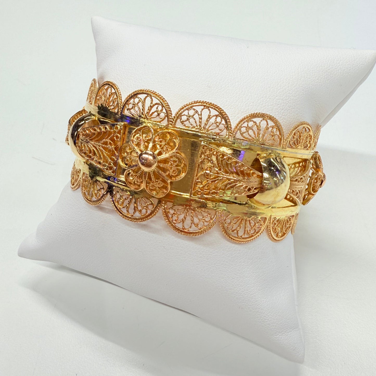 Bracelet Manchette Or Jaune 18K 43.07 Grs