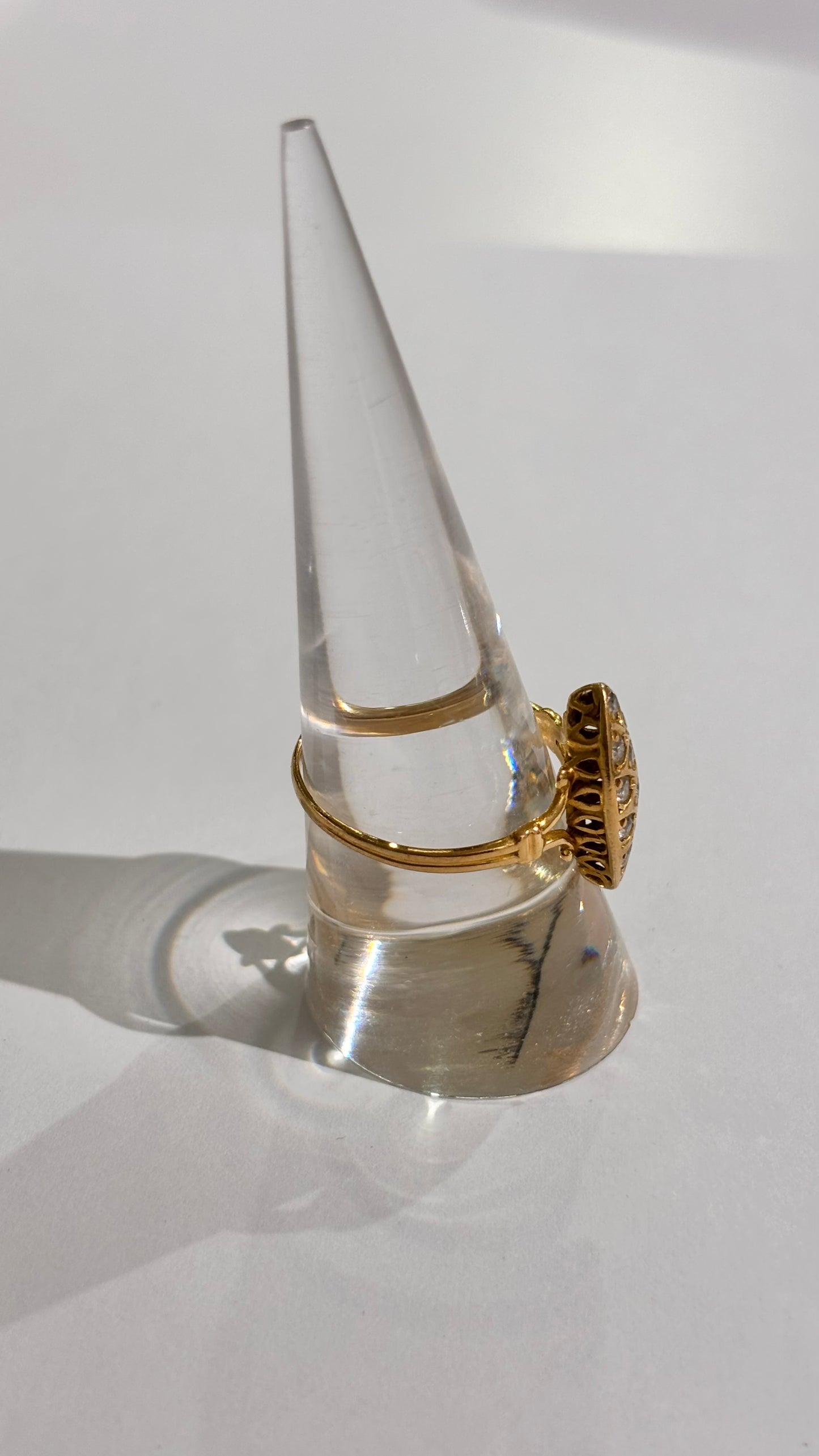 Bague Marquise Or Jaune 18 Carats 13 Oxyde Zirconium