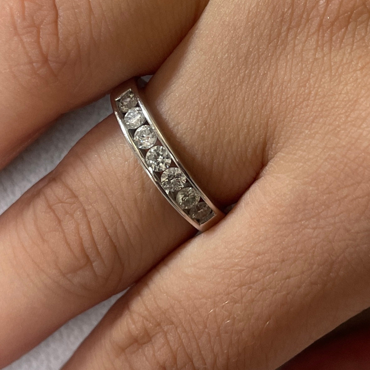 Bague demi-tour en or blanc 18K avec diamants - 4.47 Grs