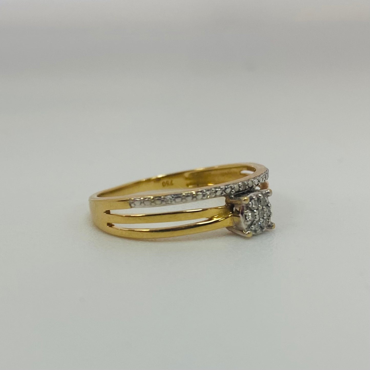 Bague Solitaire Or Jaune 18K avec Diamants T.53