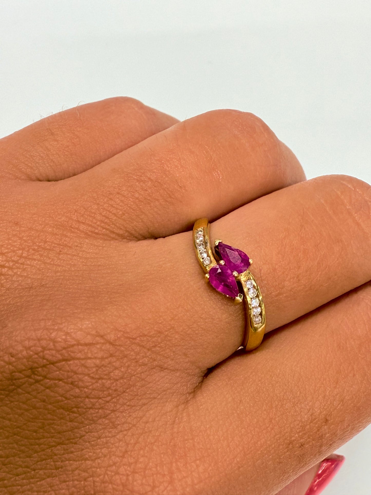 Bague en Or jaune avec diamants et rubis 18k 2.50 Grs - Taille 56