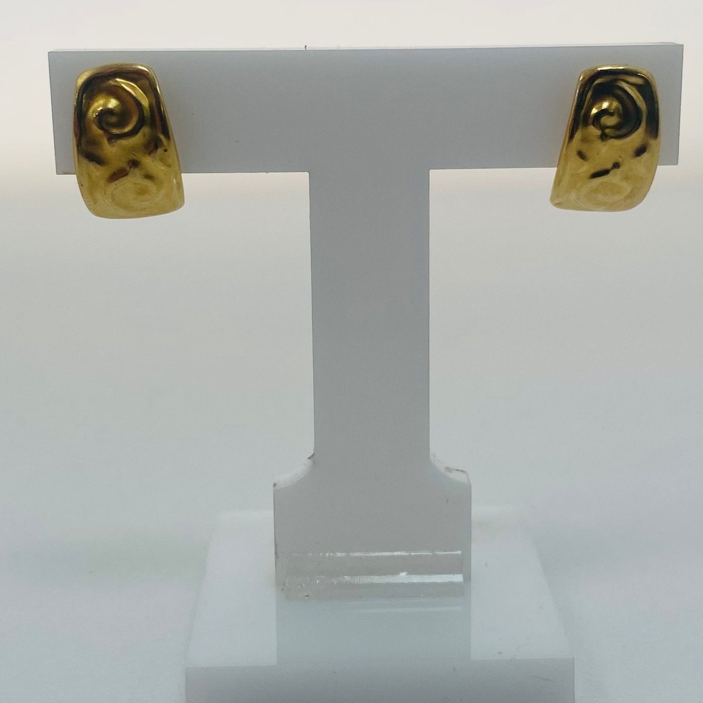 Boucles d'oreilles Clou Or 18K Poussettes 1.01 Grs