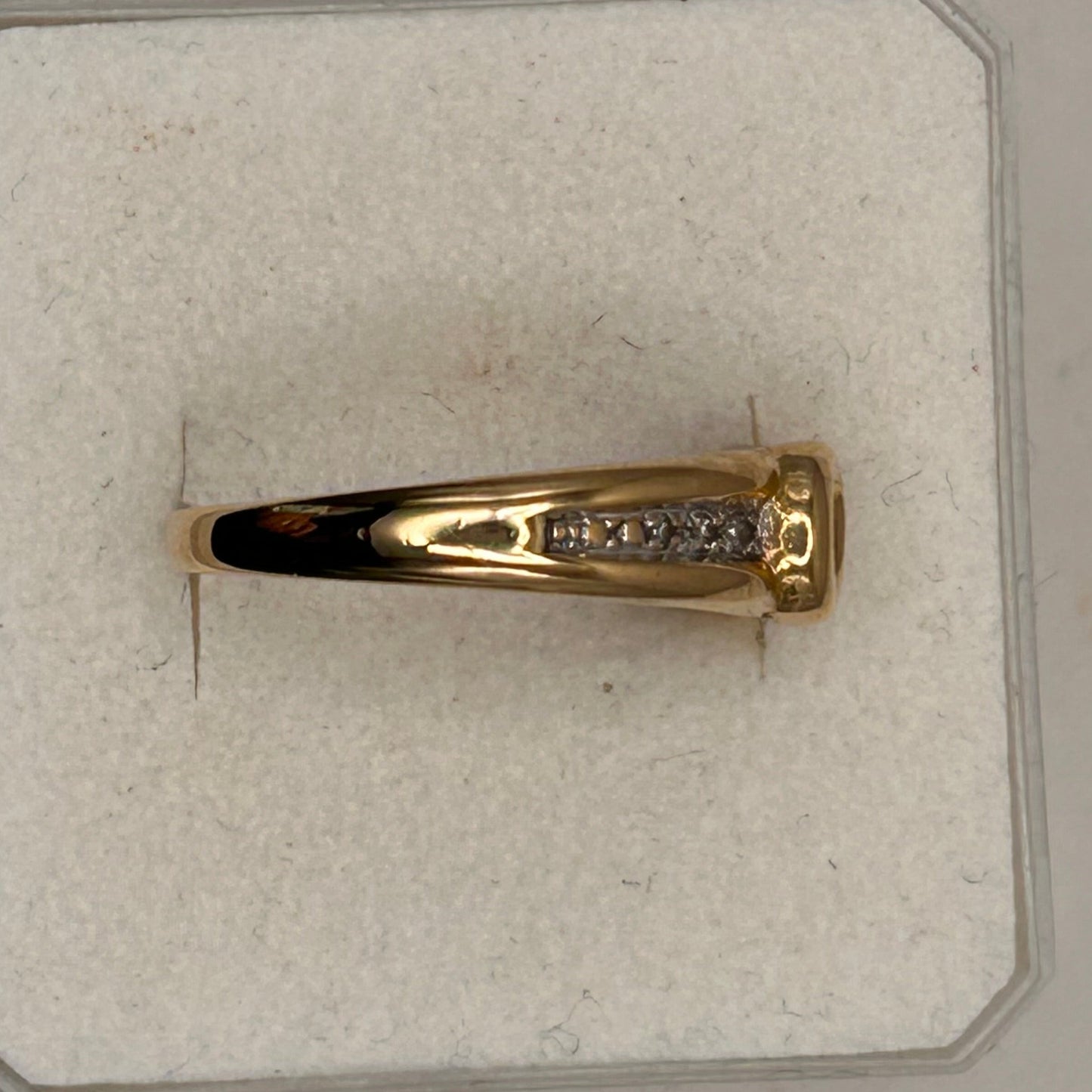 Bague en Or Jaune 18K avec Diamants 0.05ct