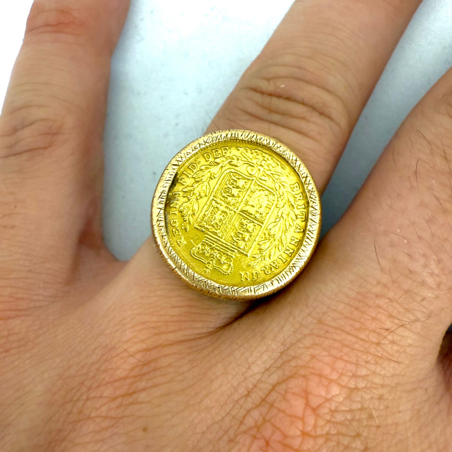 Chevalière en or jaune 18K Taille-59