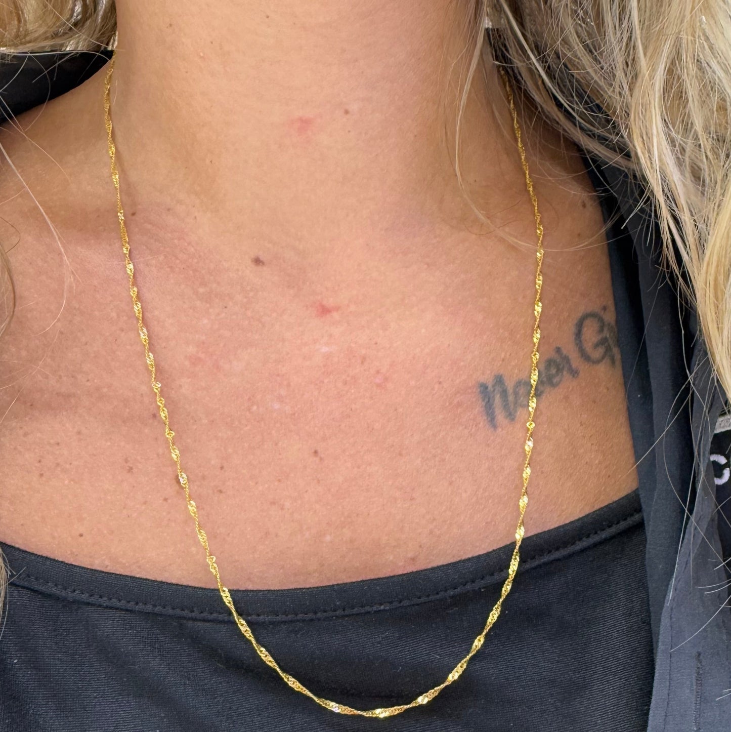 Collier Torsadée en Or Jaune 24k 4.34 Grs