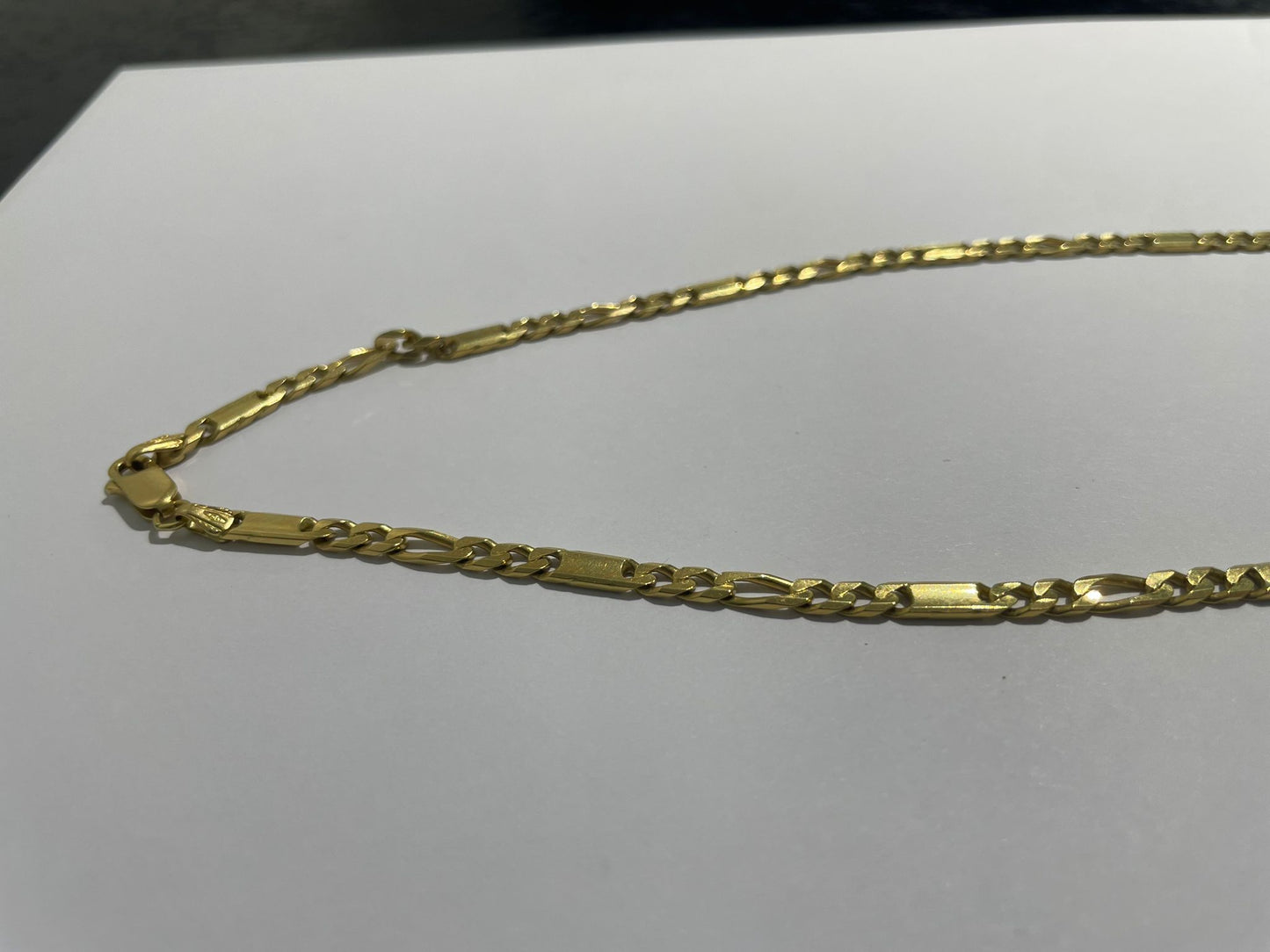 Collier en or jaune figaro 18K 22.8 Grs