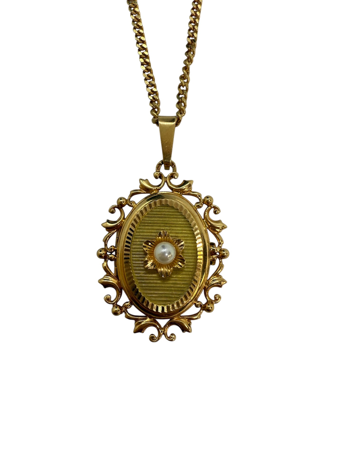 Medaillon en Or Jaune 18K 5.28 Grs
