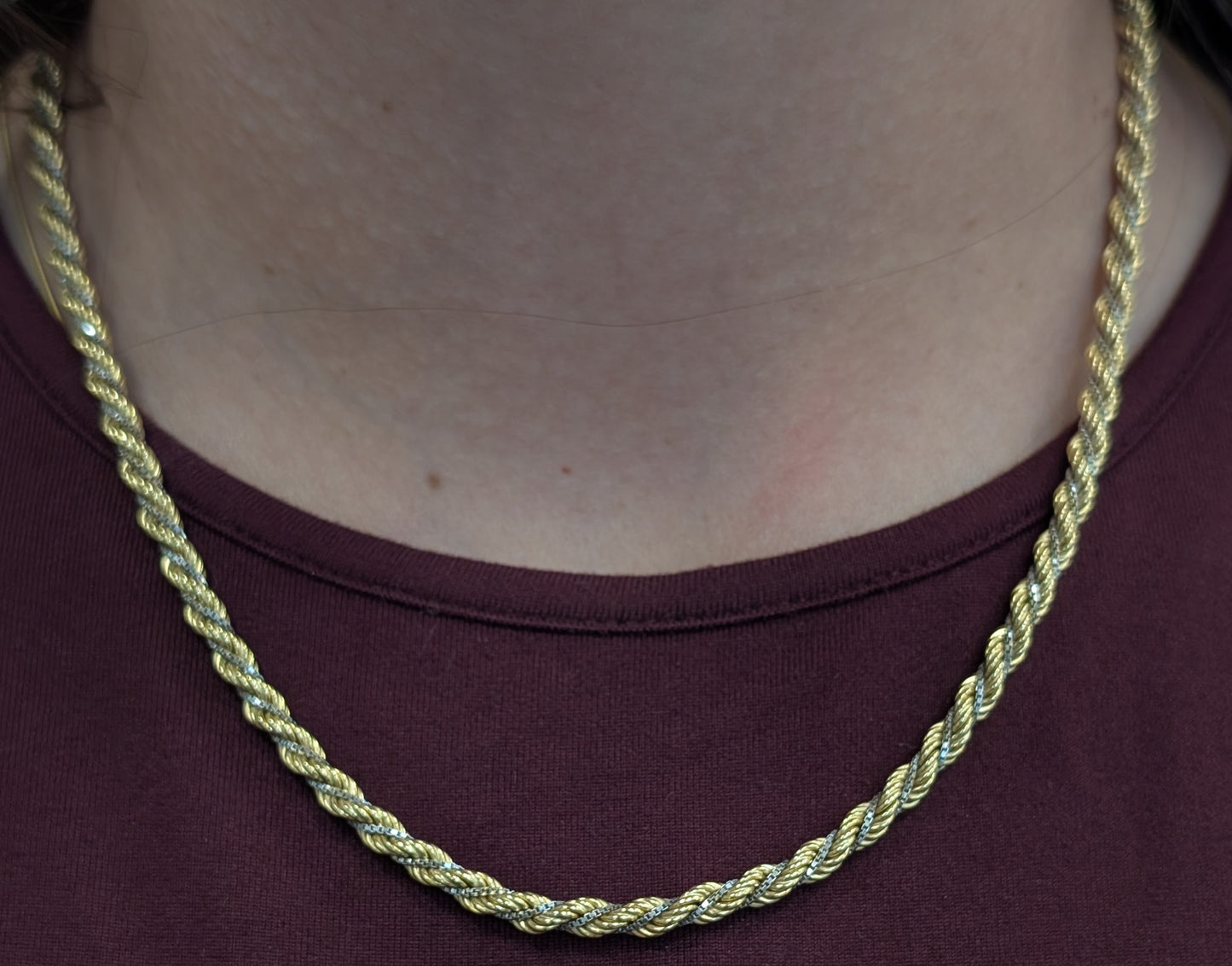 Collier Princesse en Or jaune et or blanc 18k 12.94 Grs
