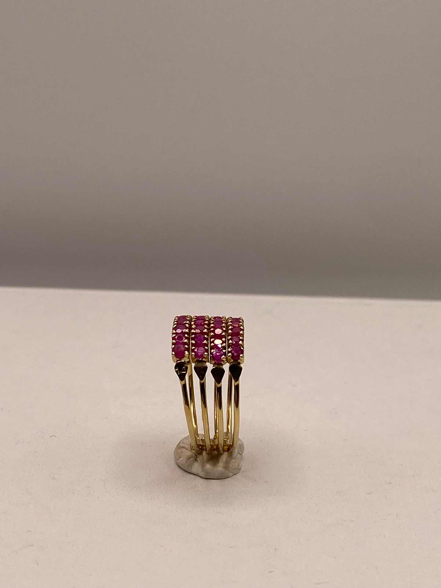 Bague rubis roses en or jaune 18K Taille-59